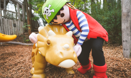 Adventure Tree House with dinos